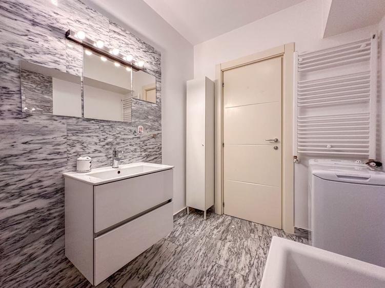 Apartament cu 2 camere decomandat în Tătărași