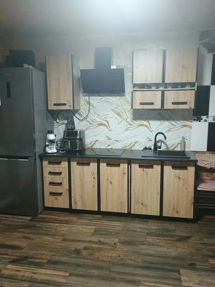 Casă cu Teren 1075 Mp în Central
