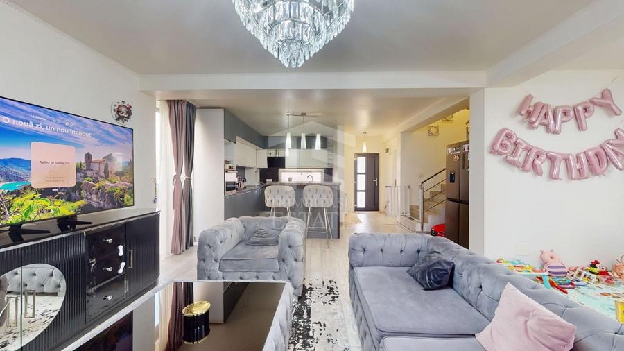 Casă individuală cu 4 camere cu Canalizare în Central
