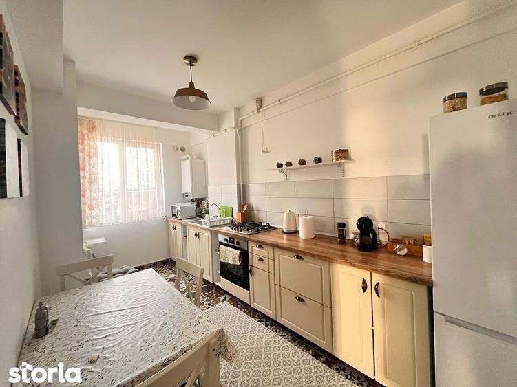 Apartament cu 2 camere semidecomandat, mobilat în Burdujeni — fotografia 1