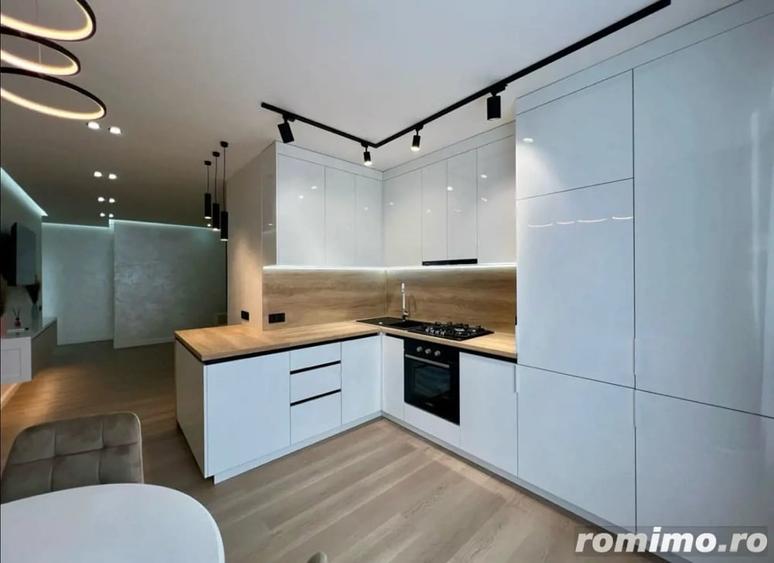 Apartament cu 2 camere decomandat în Vatra Luminoasă