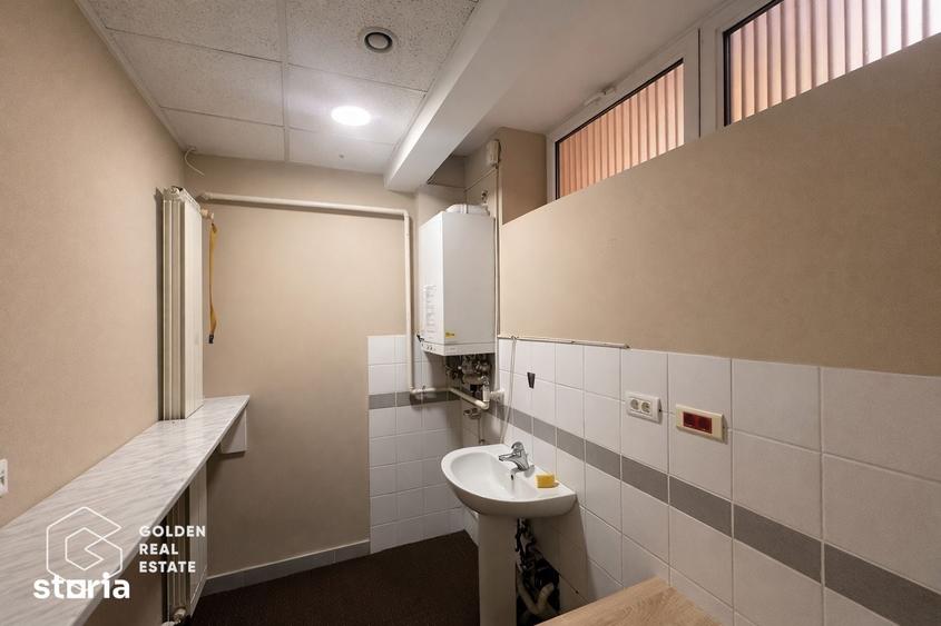 Spațiu comercial, de 160 mp, în Central