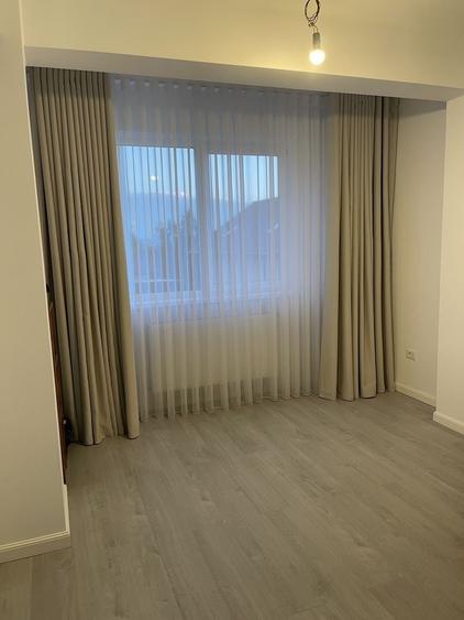 Apartament cu 3 camere decomandat în Sfântu Ilie