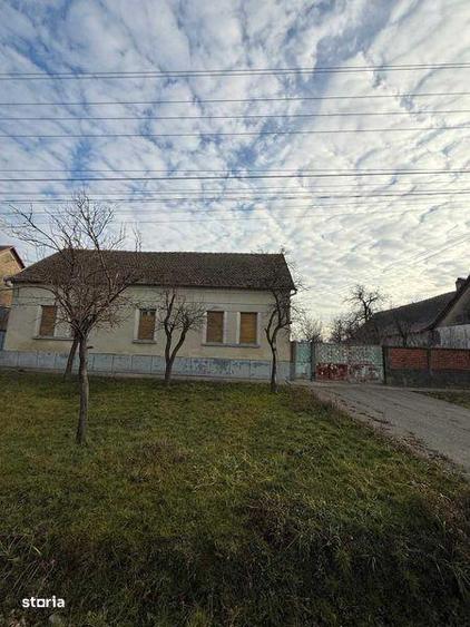 Casă cu 4 camere cu Teren 475 Mp în Liebling