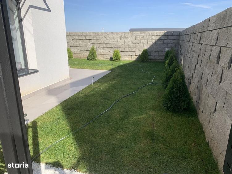 Garsoniera cu gradina, bloc nou, Aparatorii Patriei metrou - 1