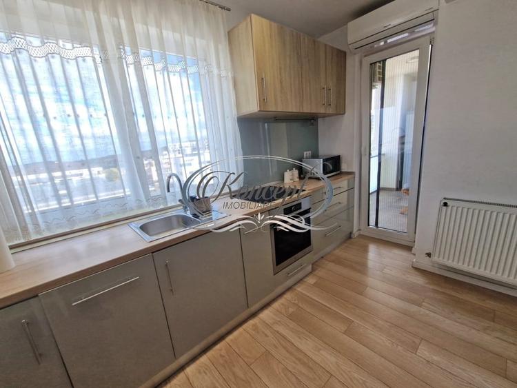 Apartament cu 2 camere semidecomandat, mobilat în Bună Ziua