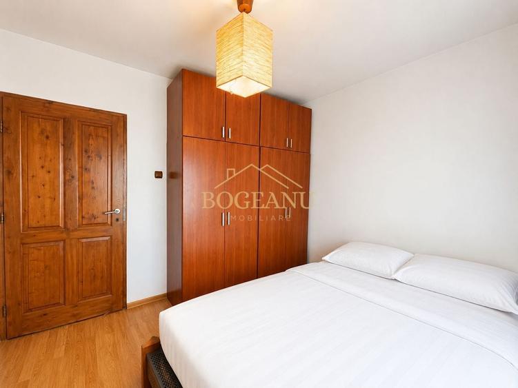Apartament cu 3 camere decomandat, mobilat în Torontalului