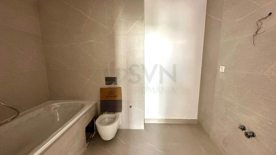 Apartament cu 3 camere semidecomandat în Aviației