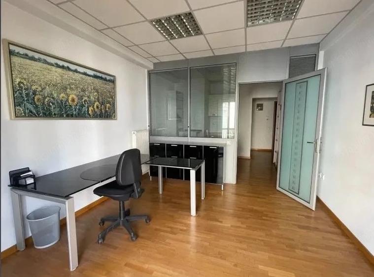 Spațiu comercial, de 48 mp, în Vatra Luminoasă