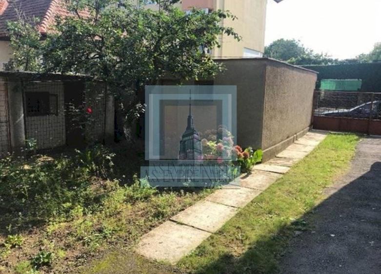 Apartament cu 4 camere decomandat în Aurel Vlaicu