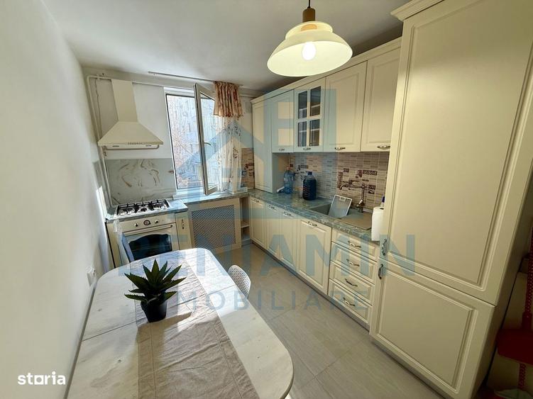 Apartament cu 2 camere semidecomandat în Calea București