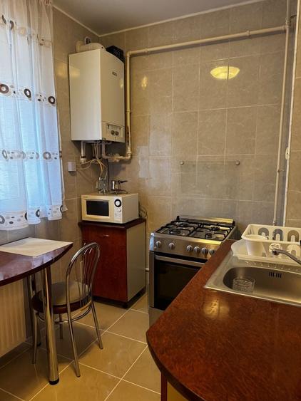 Apartament cu 2 camere decomandat, mobilat în Floreasca