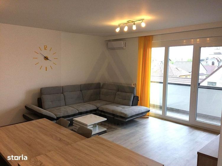 Apartament cu 3 camere în Calea Dumbrăvii
