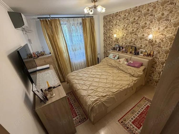 Apartament cu 4 camere nedecomandat, mobilat în Central