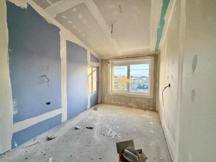 Apartament cu 2 camere decomandat în Chișoda