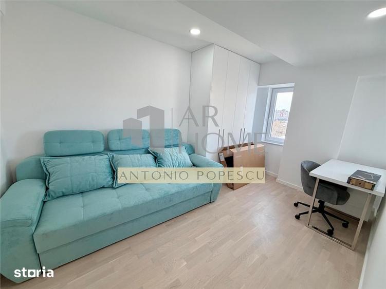 Apartament cu 4 camere, mobilat în Republicii