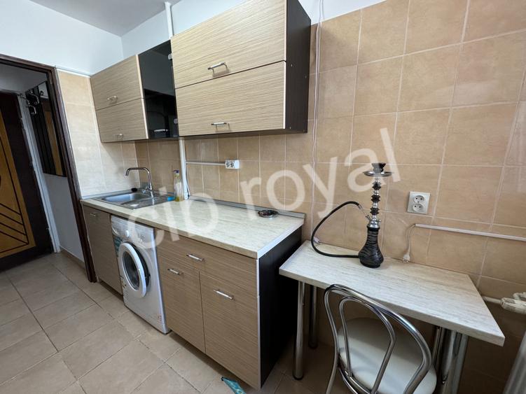 Apt. 2 cam. Sos. Ștefan Cel Mare nr 27,la 10 min metrou Obor sau Ștefan Cel Mare - 12