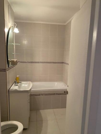 Apartament cu 2 camere semidecomandat în Steaua