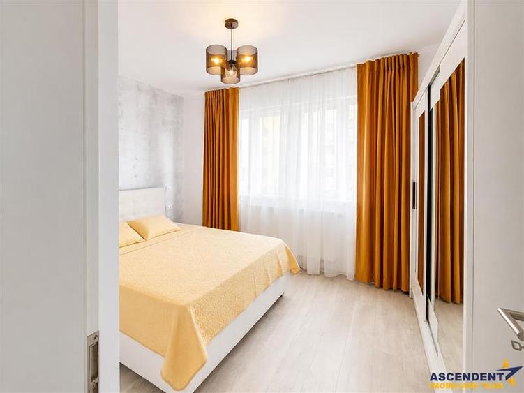 Apartament cu 2 camere decomandat, mobilat în Tractorul