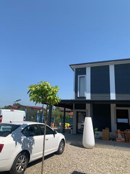 Casă cu 3 camere cu Canalizare în Puchenii Mari
