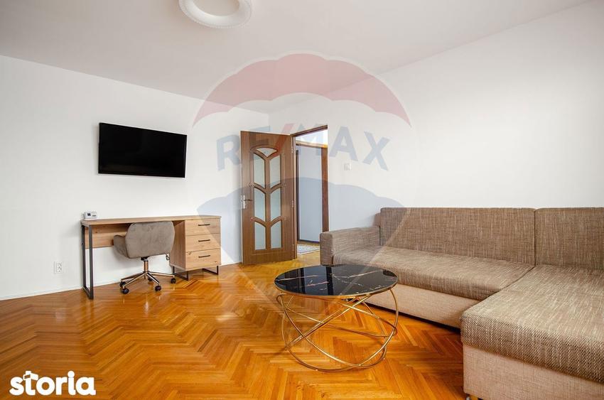 3 camere - 2 bai - 450 - 0% Comision - Decomandat - 1