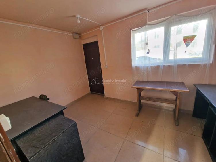 Spațiu comercial, de 270 mp, în Central