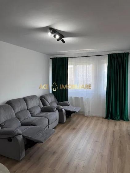 Apartament cu 2 camere semidecomandat, mobilat în Dristor