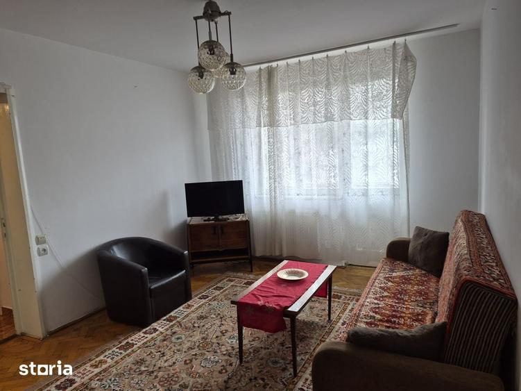 Apartament cu 2 camere semidecomandat în Central