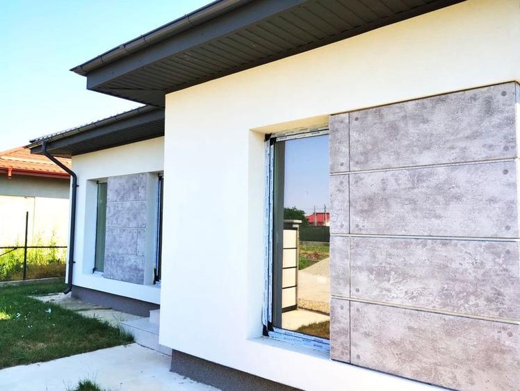 Casă cu 3 camere cu Teren 362 Mp în Vidra