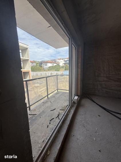 Apartament cu 3 camere în Iris