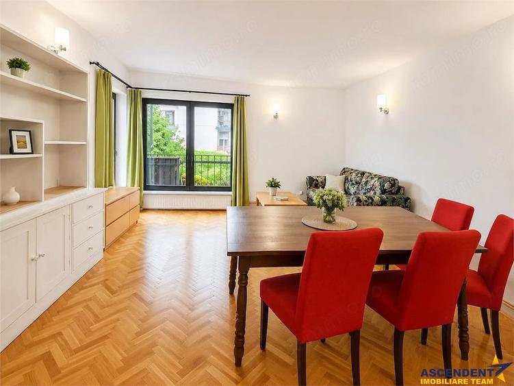 Casă cu Teren 500 Mp în Central