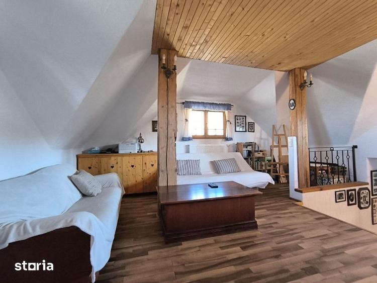 Casă cu 5 camere cu Teren 550 Mp în Ciurila