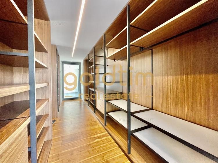 Apartament cu 5 camere nedecomandat, mobilat în Aviatorilor
