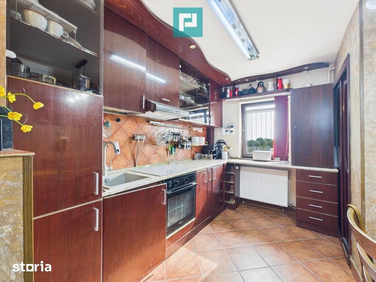Apartament cu 3 camere în Ultracentral