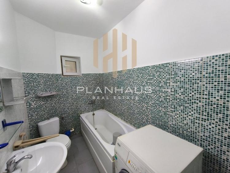 Apartament cu 3 camere decomandat, mobilat în Central