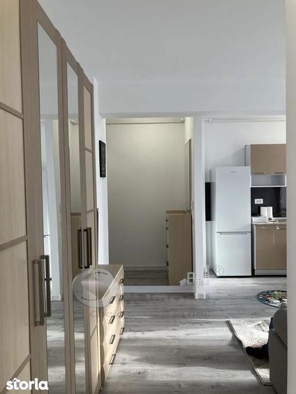 Apartament cu 2 camere semidecomandat, mobilat în Ciurea