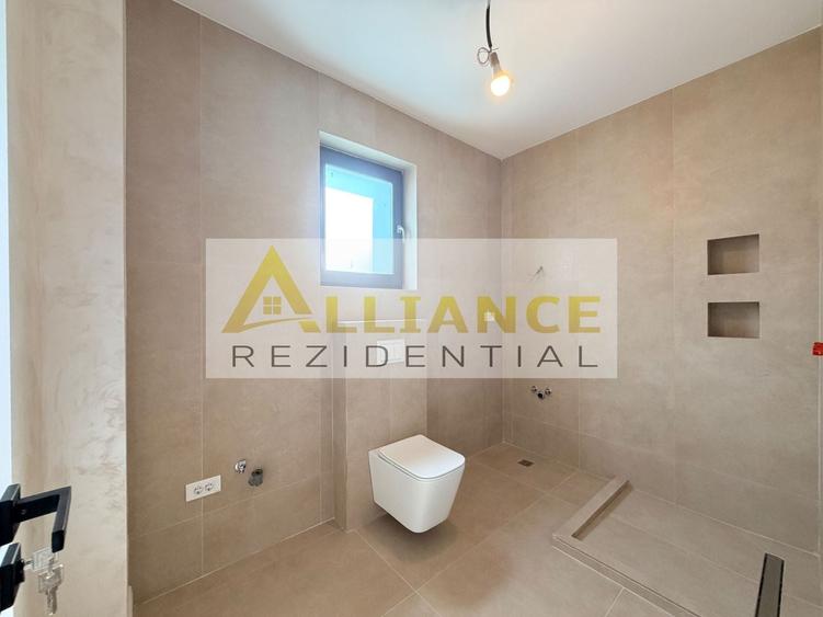 Casă individuală cu 4 camere cu Canalizare în Berceni