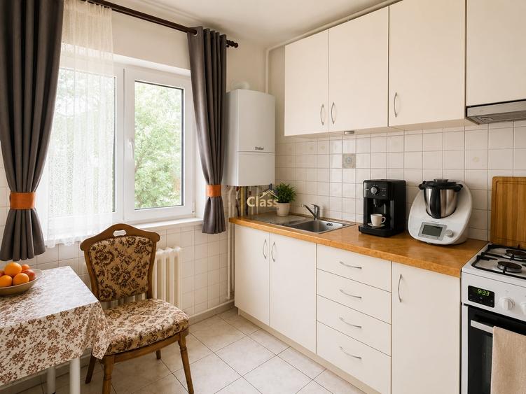 Apartament cu 3 camere semidecomandat, mobilat în Mănăștur
