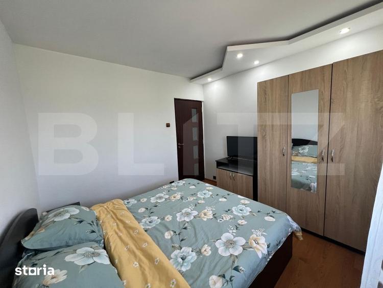 Apartament cu 3 camere semidecomandat, mobilat în Nord