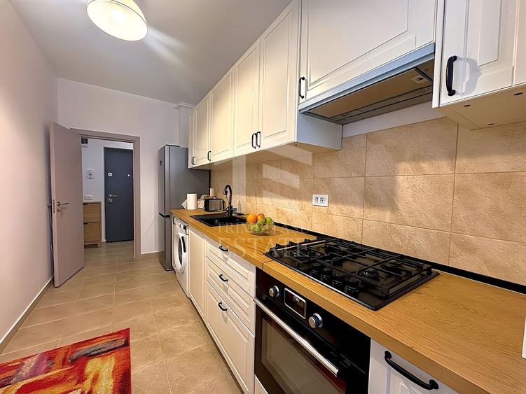 Apartament cu 2 camere decomandat, mobilat în Theodor Pallady