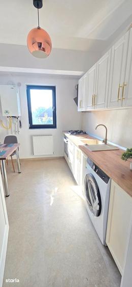 Apartament cu 2 camere decomandat în Miroslava