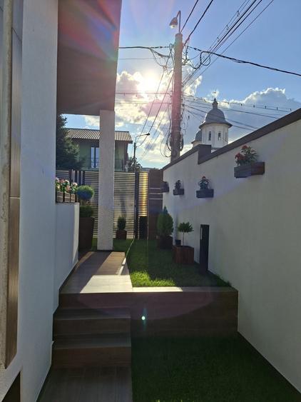 Casă cu 4 camere în Central