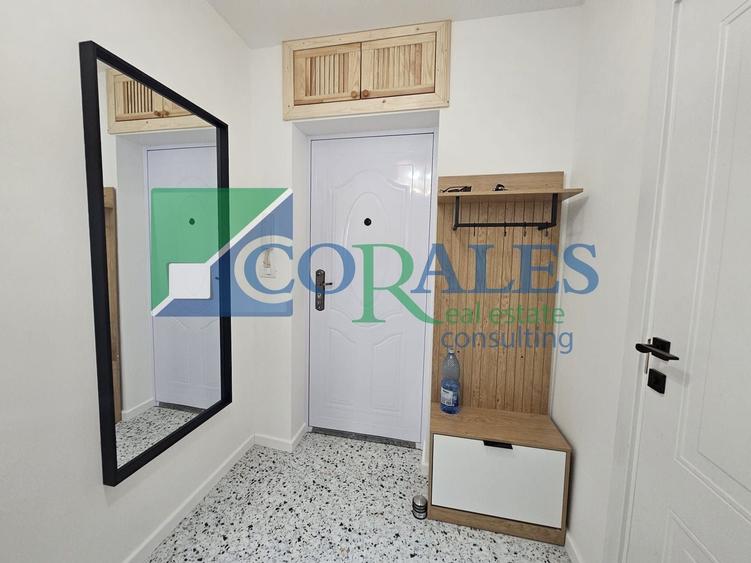 Apartament cu 2 camere decomandat, mobilat în Central