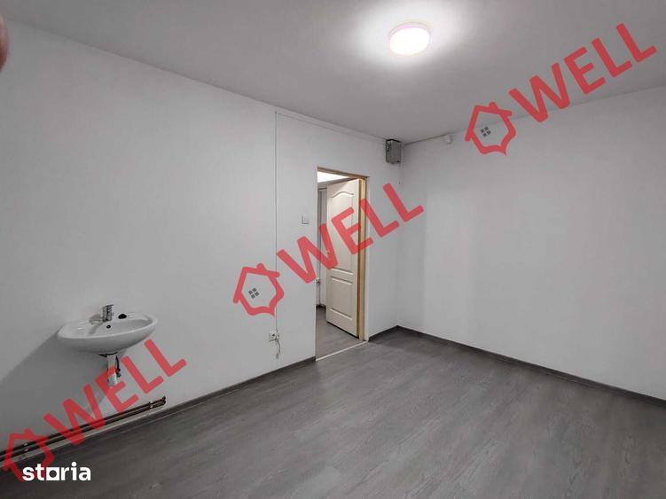 Spațiu comercial, de 48 mp, în Central