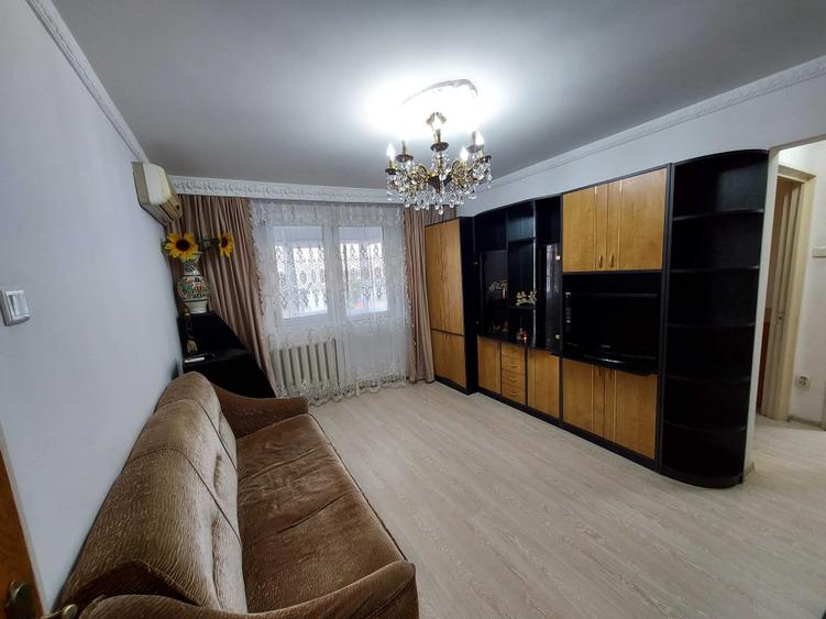 Proprietar ofer spre inchiriere ap 2 camere sector 4 cu loc de parcare - 2