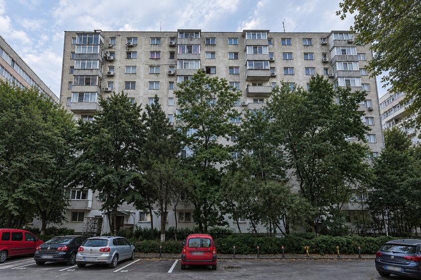 Apartament cu 2 camere decomandat în Drumul Taberei