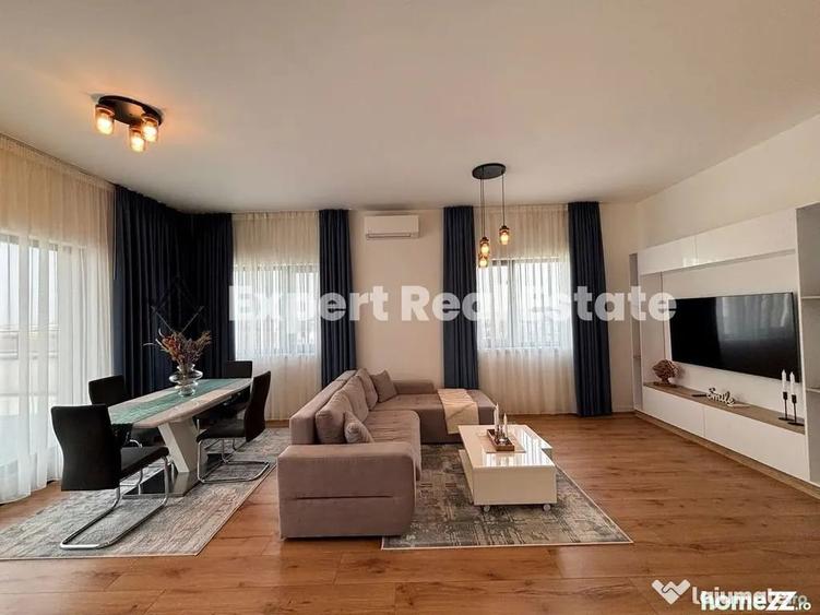 Apartament cu 3 camere decomandat în Tunari