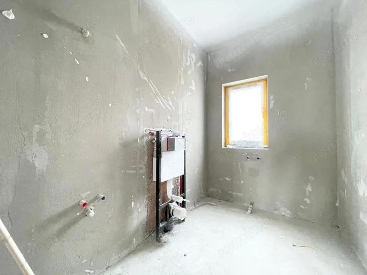 Casă cu 4 camere cu Teren 255 Mp în Urseni