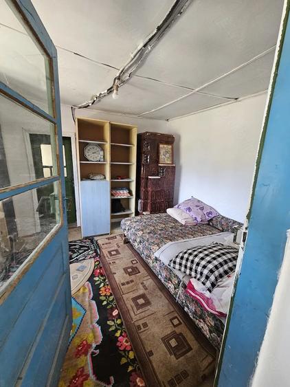 Casă cu 4 camere cu Teren 1300 Mp în Gurbănești