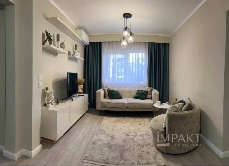 Apartament cu 4 camere decomandat în Florești